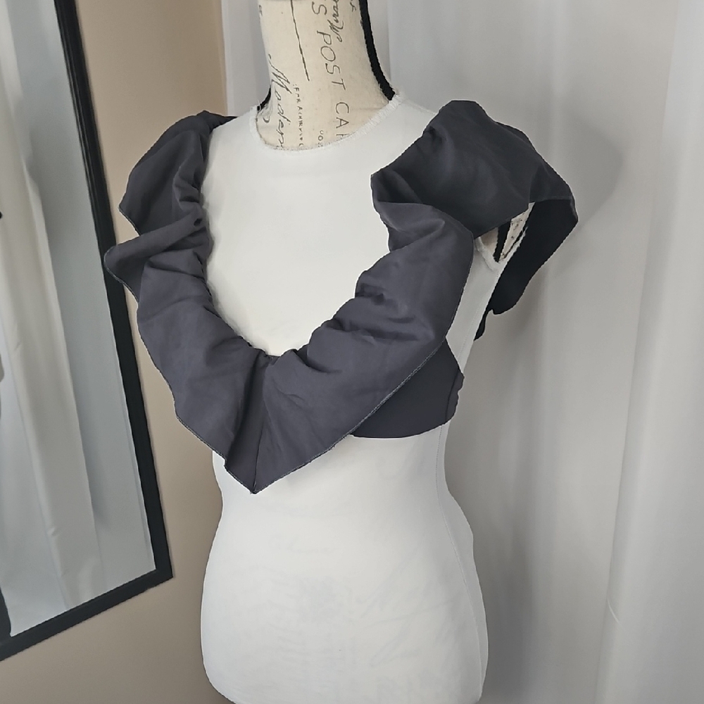 Zara Black and White Ruffle Crop Top